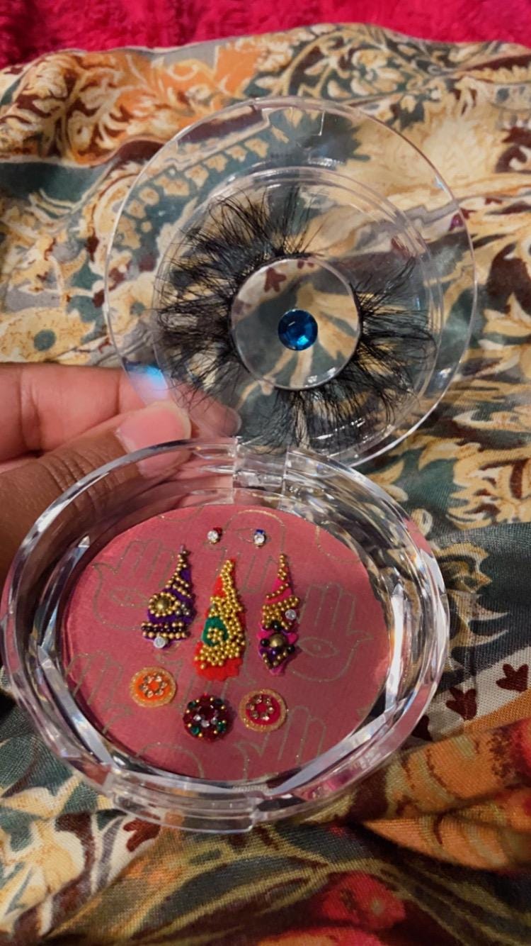 Handmade colorful bindis and lash combo set in clear crystal makeup case reusable faux mink baddie lashes wooden chest box super cute gift