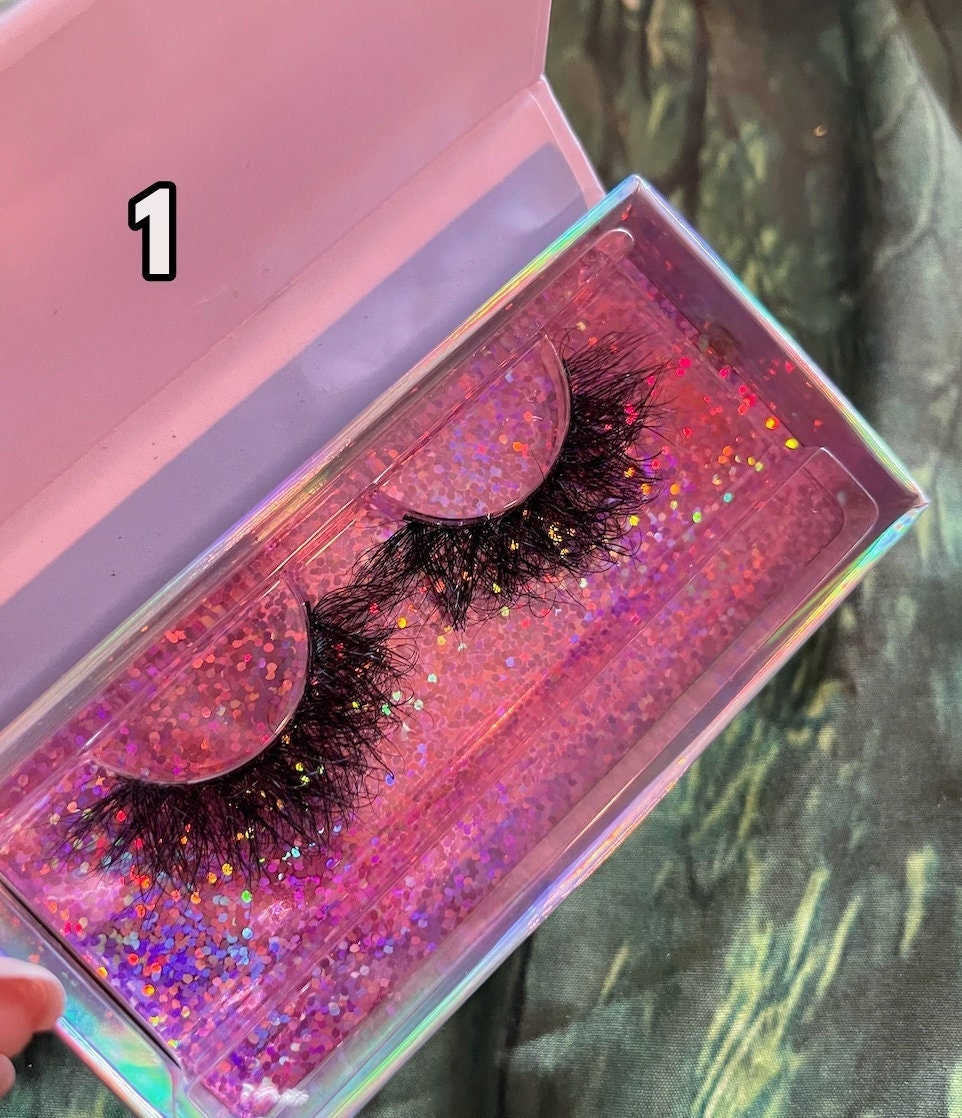 Professional Baddie lashes lash extensions wispy thick mega volume black customizable handmade glue not included