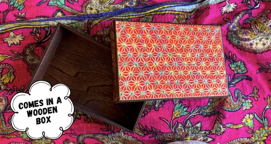 Tribal design temporary tattoo red-brown Indian Mehendi 100% natural henna cone free hand set of 2 - comes in a wooden handmade box